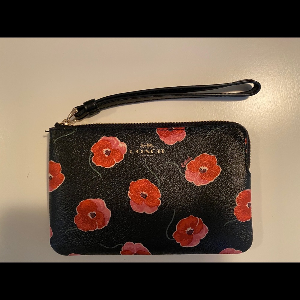 Coach Wristlet-NWT